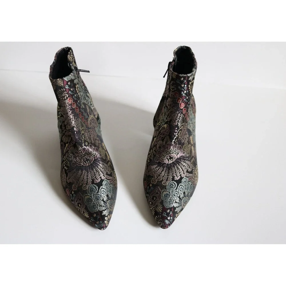 Alex Marie Jacquard Floral Black Multicolor Ankle Bootie Zip Pointed Toe Sz 7.5M